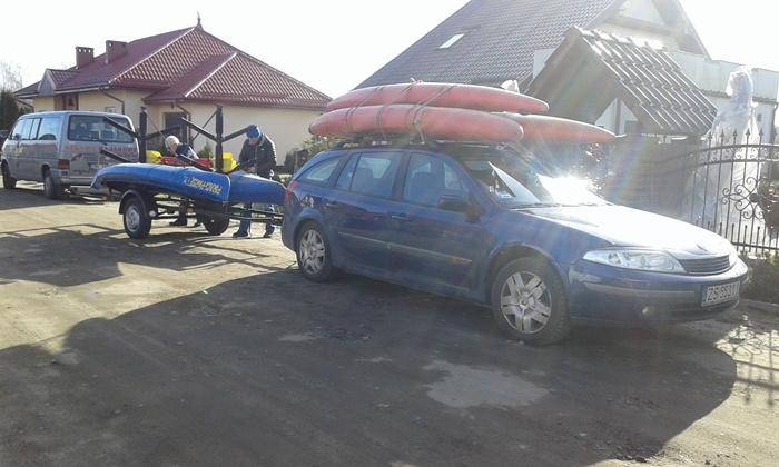 Wypożyczamy kajaki dla osób z własnym transportem.